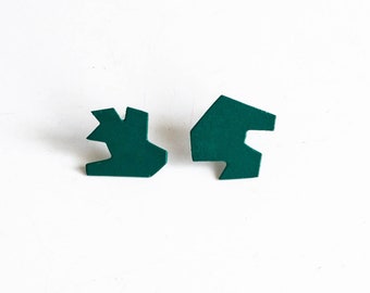 emerald green asymmetric post earrings, mismatch studs, powder coated, funky modern style, contemporary fashion jewellery, surgical steel