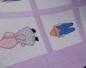 Vintage textiles quilt feed sacks folk art Pennsylvania bonnets 1930 39 s primitive farmhouse
