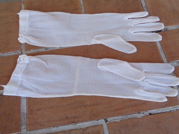 vintage women's gloves wedding bridal size 7.5 wh… - image 4