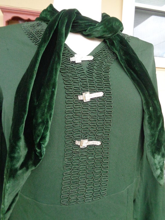 Vintage original women's dress 1920's green velve… - image 8