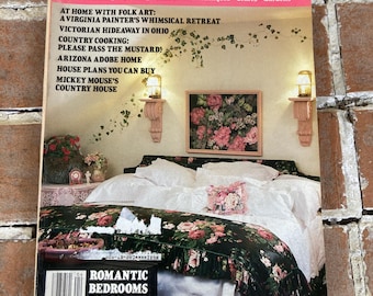 Vintage magazine Country Living April 1989 Antiques gardens primitives farm house crafts cottage Steiff Rockingham ware