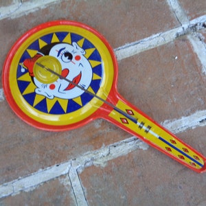 Antique New Years party favor 1920&#39;s Kirchhof clown lithograph tin Newark NJ toys games noise maker