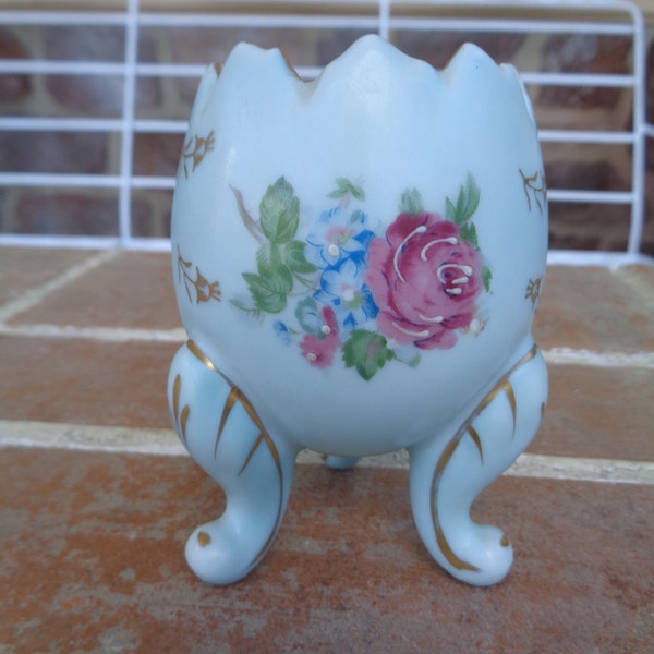 vintage egg porcelain Napco ceramic Japan blue decorative flowers roses