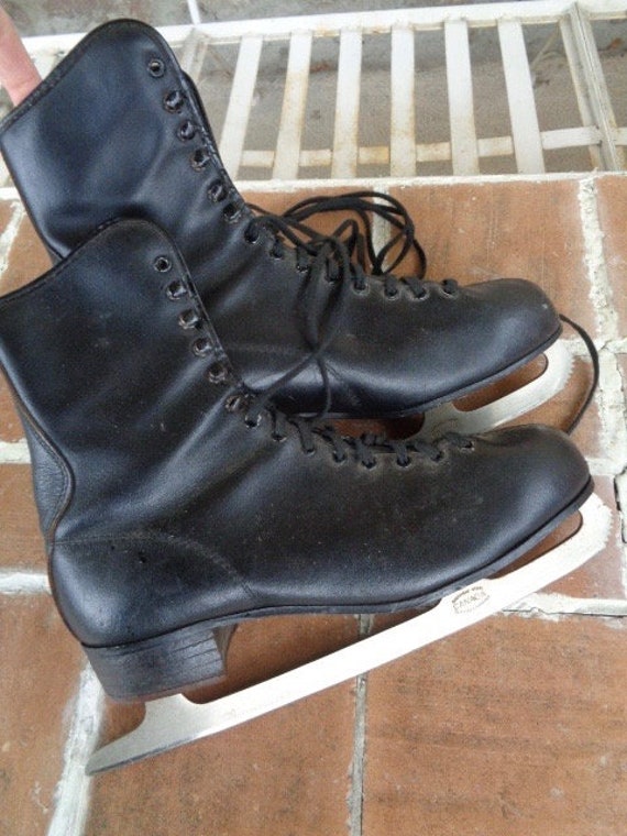 Vintage men's ice skates Sheffield Canada winter sports Etsy
