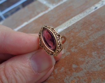 Vintage women's ring amethyst 18 K gold electro plated faceted 7.25 jewelry navette marquise