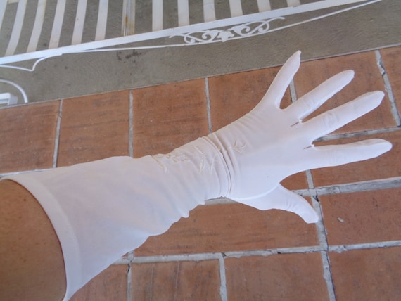 Gants De Robe Vintage Femme - Couleur Blanc Shearling - Taille S - Années 1940-50
