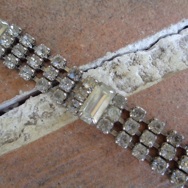 vintage women's rhinestone bracelet 1950's prong set formal jewelry costume prom wedding bridal