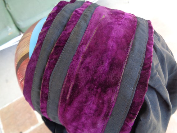 Antique women's Victorian bonnet purple velvet mo… - image 5