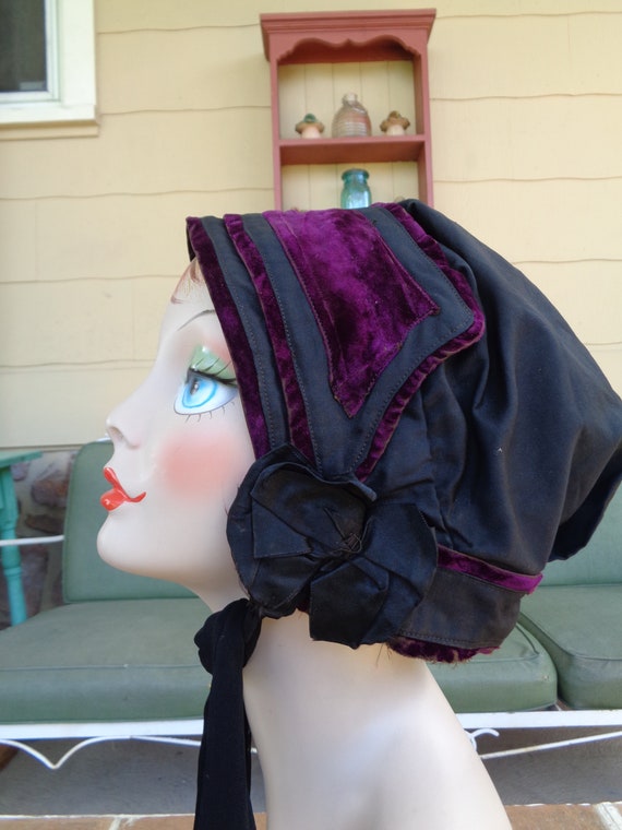 Antique women's Victorian bonnet purple velvet mo… - image 3