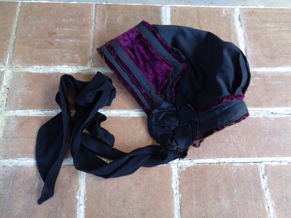 Antique women's Victorian bonnet purple velvet mo… - image 1