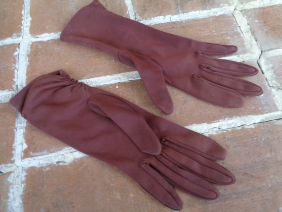 vintage women's gloves brown nylon 1950's size 7 … - image 4