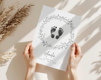 Poster met voet- en handafdrukken van de baby | Gepersonaliseerde geboorteposter | Babycadeau | Minimalistische lijntekening A4 | Digitale download
