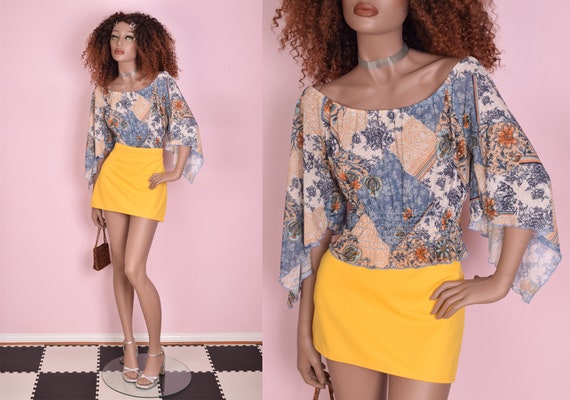 90s Y2K Wide Flowy Sleeve Multi Pattern Blouse/ Sm
