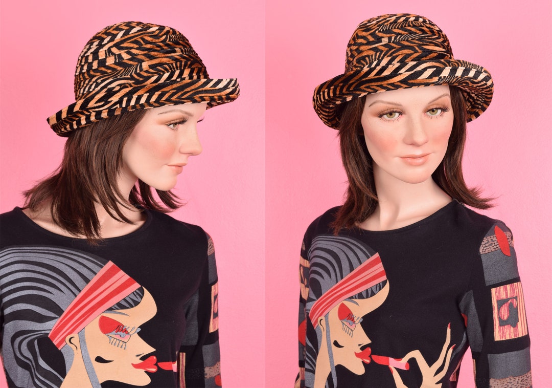 90s Psychedelic Pattern Velvet Hat/ 1990s - Etsy