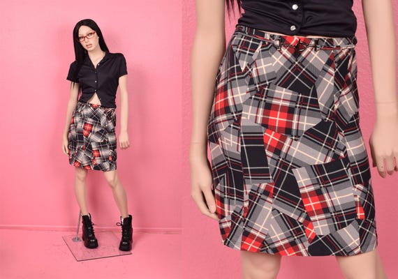 Vintage 00s Plaid Patchwork Pattern Belted Skirt/… - image 1