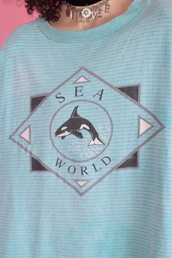 VTG Striped Sea World Tshirt/ Unisex L-XL/ Vintag… - image 2