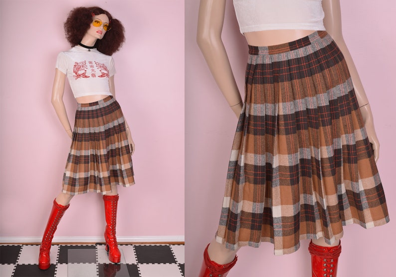 70s Reversible Plaid Skirt 25.5 Waist 1970s Pleated High Waisted