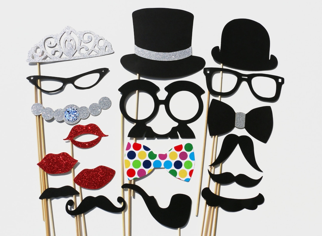 Photo Booth Party - 18 Piece Set - Wedding Photobooth Props - Glitter ...