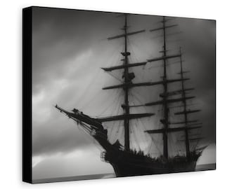 Arte en lienzo de Fragata Stormbound, impresión de barco náutico en blanco y negro