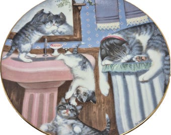 Plato de la colección Mischief Makers Cat Grey Hamilton Gre' Gerardi 1988