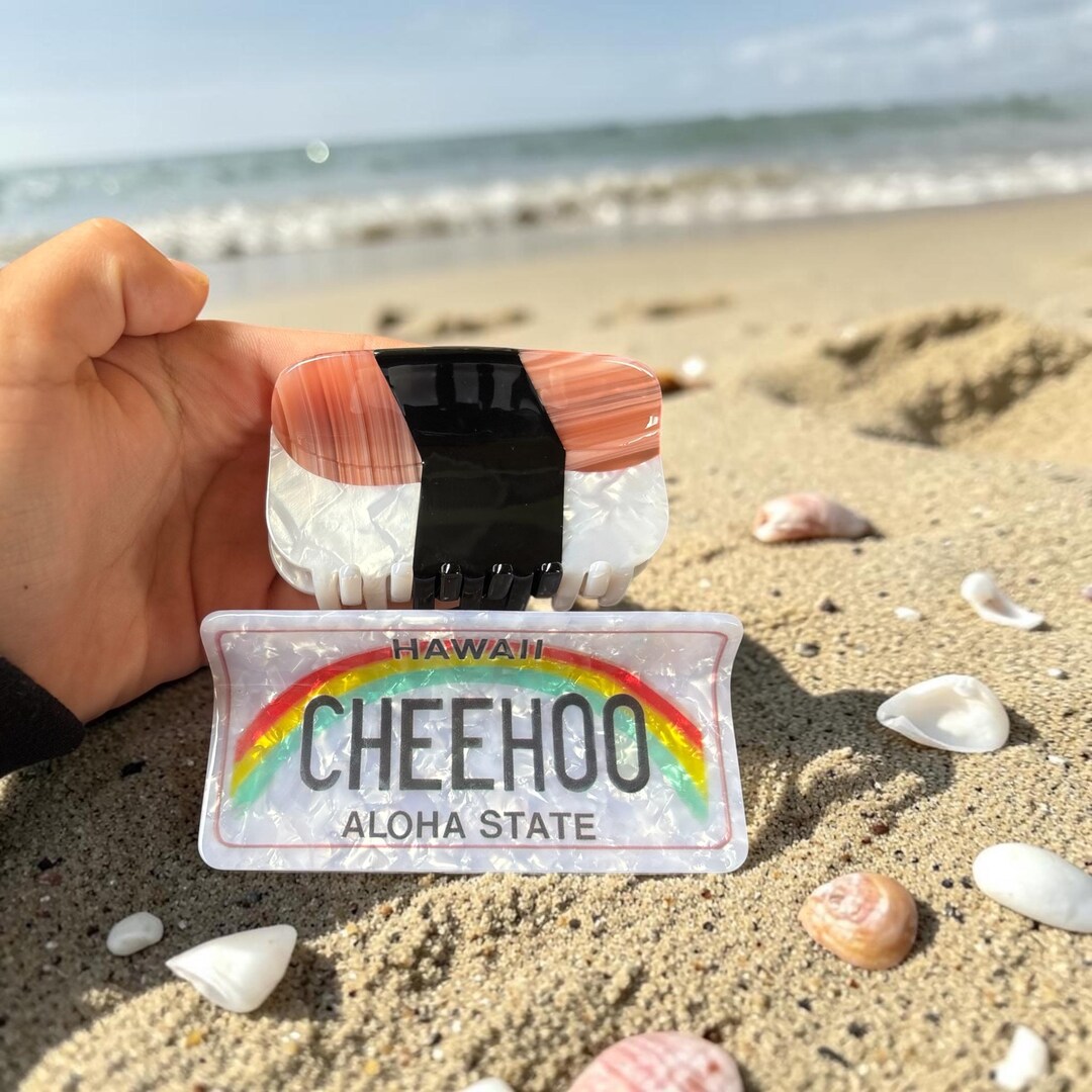 Handmade Musubi and Cheehoo License Plate Acetate Hair Claws – Hawaii ...