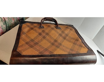 vintage artisanal craftsmanship briefcase tote bag handwoven raffia Art bohemian