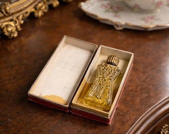 Frasco de perfume antiguo Roger & Gallet Fleurs d’Amour de la década de 1920 con contenido original.