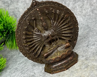 Vintage bronze Thousand-Hand Guanyin statue,Feng Shui statue