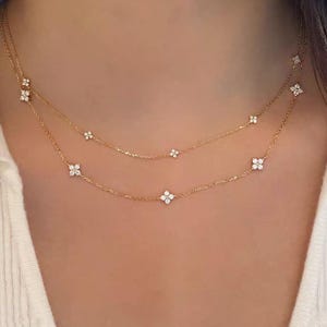 18K Gold Diamant Station Halskette | Vier Kleeblatt Stern Halskette | Zierliche oder große Diamantkette | Alltäglicher feiner Schmuck