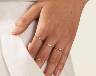 18K Solid  Gold Ring ,Floating Chain Diamond Ring , 14K Solid Gold Dainty Minimal Gold Ring, Lab Grown Diamond Stacking Ring,Gift for her