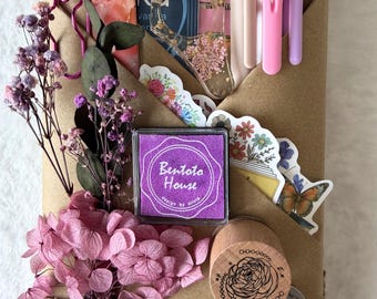 Fantasy Romance Mystery Book & Stationary Bundle | Blind Date With a Book | Cosy Reading Gift | Hot Drink Option