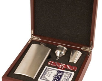 Personalized Flask Set with Playing Cards