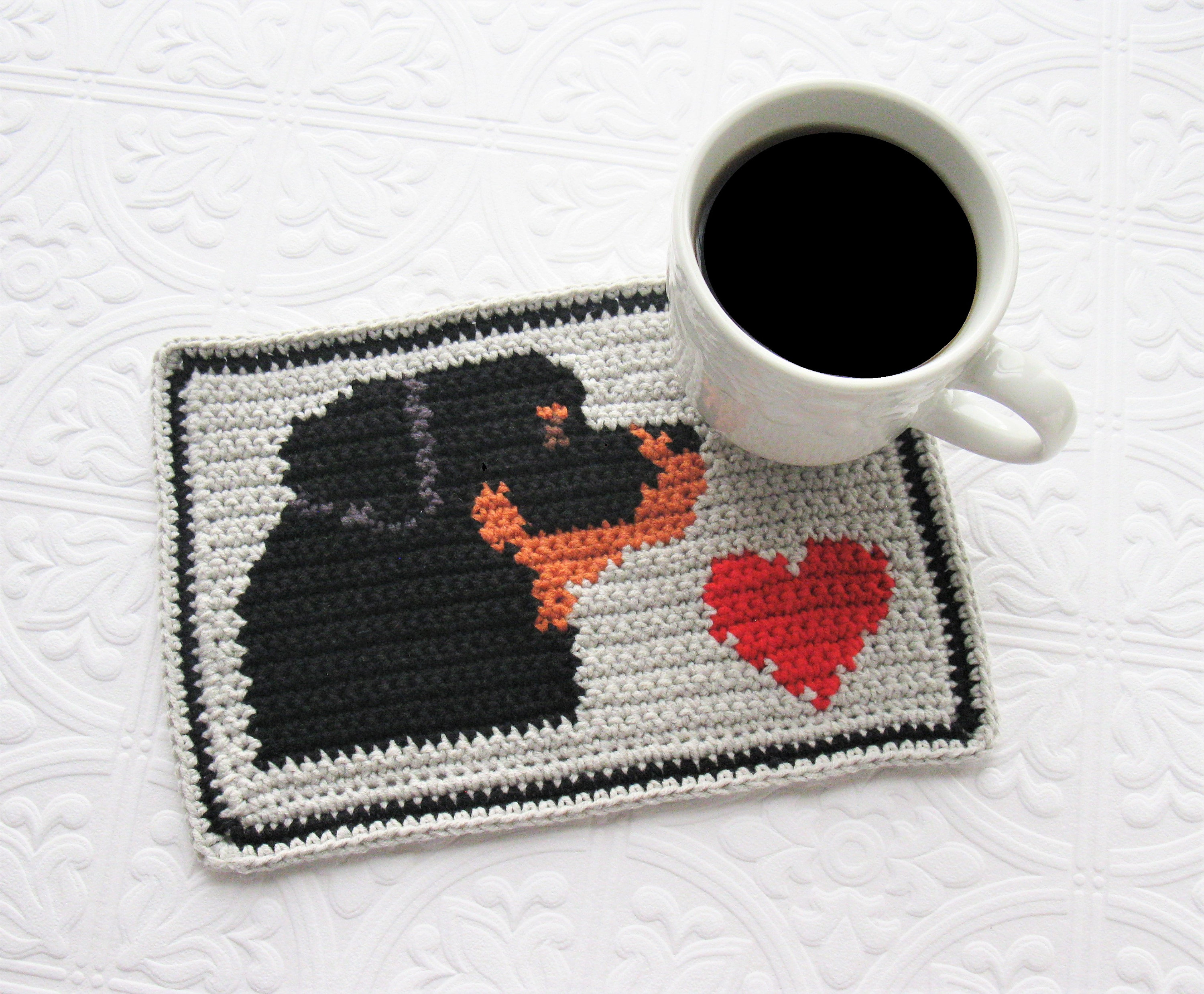 Rottweiler Dog Crochet Mug Rug Pattern: DIY Coaster (PDF Pattern