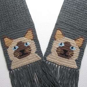 Siamese cat scarf crochet pattern. Instant download crochet instructions to make a Himalayan kitty scarf.  Pet lovers crochet