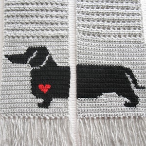 Dachshund scarf crochet pattern. Instant download for weenie dog accessory. DIY pet lovers gift image 1