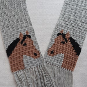 Horse scarf crochet pattern. Instant download instructions to make a dark bay horse scarf image 7