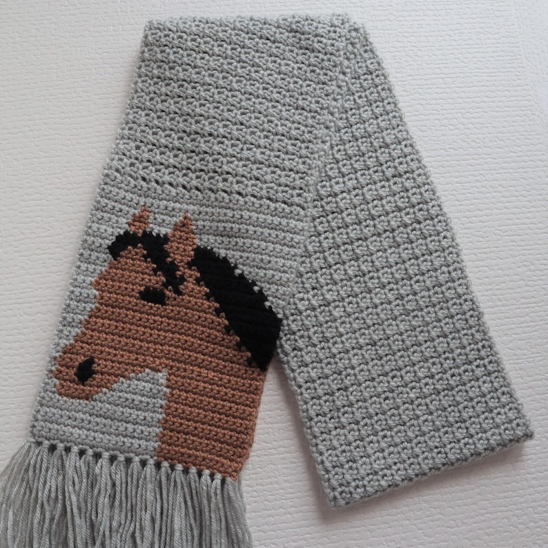 Horse scarf crochet pattern. Instant download instructions to make a dark bay horse scarf image 6