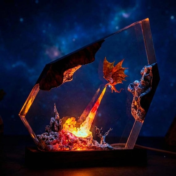 Handmade Dragon Resin Night Light – Fantasy Home Decor Lamp, LED Fairy Dragon Art, Unique Magical Gift