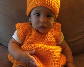 Crochet baby pumpkin costume