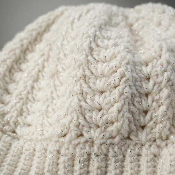 Handmade Cream Knit Beanie - Subtle Sparkle Wool Blend  display picture 1