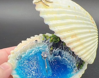 Personalized seashell ring box – handcrafted box for 1 or 2 rings, marriage proposal, beach ring holder, engagement gift, ocean