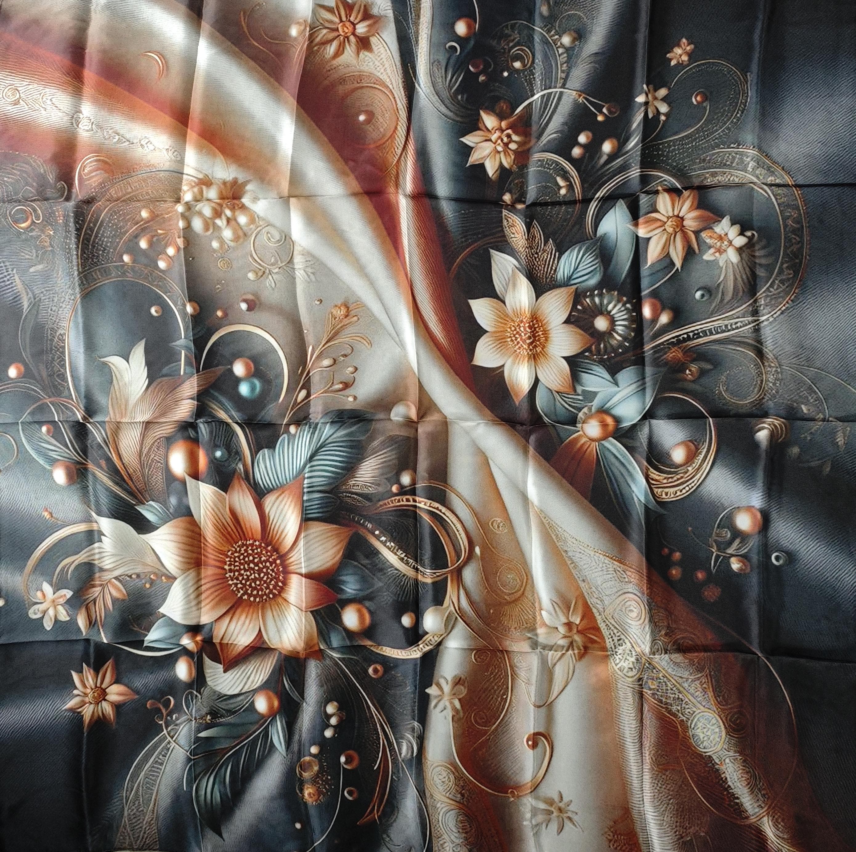 Foulard Vintage 100% Soie – 88x90 Cm – Multicolore – Années 80 – Femme