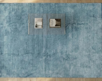 Massief blauw handgetuft vloerkleed | Modern minimalistisch tapijt | Zacht pluche vloerkleed met franje | Woonkamer- en slaapkamerdecoratie | Aangepast formaat.