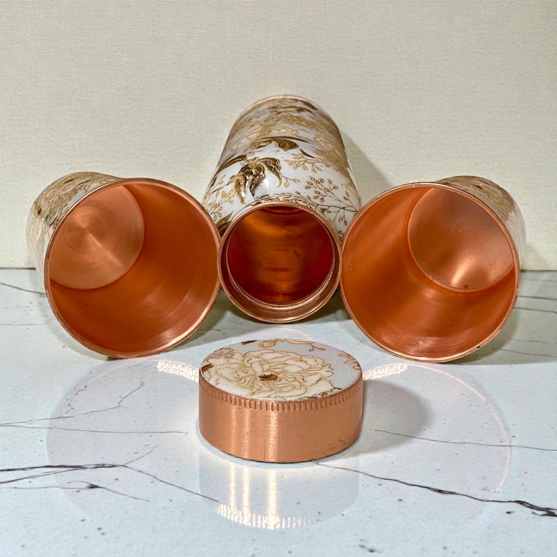 Juego de botellas de cobre puro con estampado floral esmaltado. imagen 6