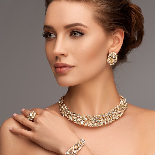 Bridal jewelry set, wedding jewelry, bib necklace earrings bracelet, Chunky rhinestone crystal statement cuff , Gold crystal jewelry set