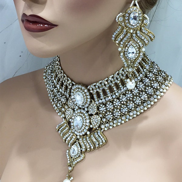 Indian Bridal Jewelry Set, Bridal Necklace and Earring Set, Crystal Statement Necklace, Kundan Jewelry Set, Bollywood Jewelry Set