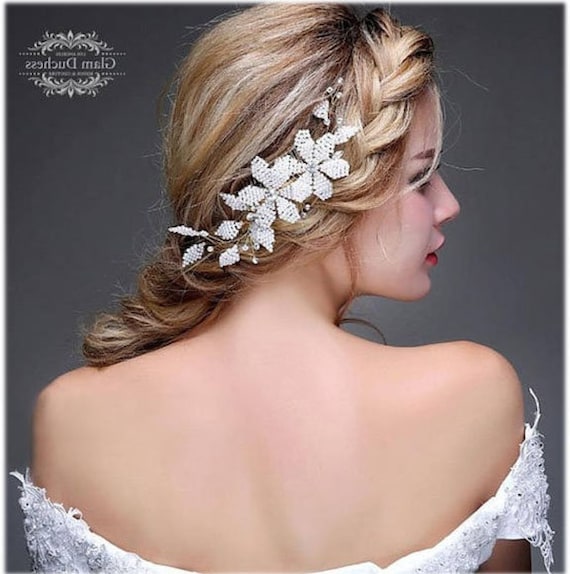 Gold Pearl Crystal Leaf Bridal Comb, Bridal Hair Comb, Bridal Flower Headpiece, Ivory Pearl Wreath, Crystal comb, bridal hair accessory