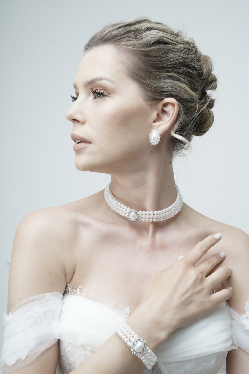 Bridal jewelry set, Bridal choker necklace earrings, Wedding choker, white Victorian pearl jewelry set, bridesmaid jewelry, choker set image 3