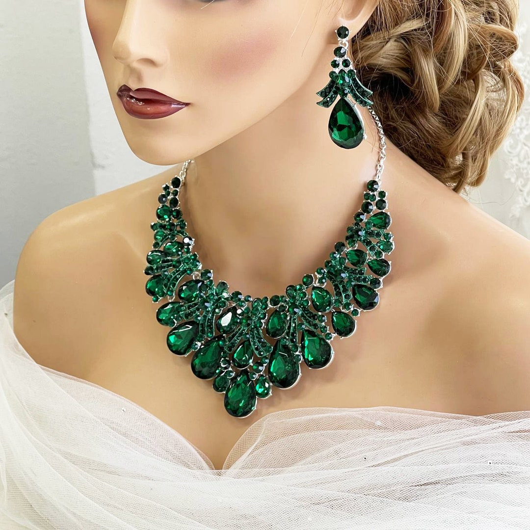 Vintage Emerald Costume Jewellery Imitation Jewelry Dc Fashion