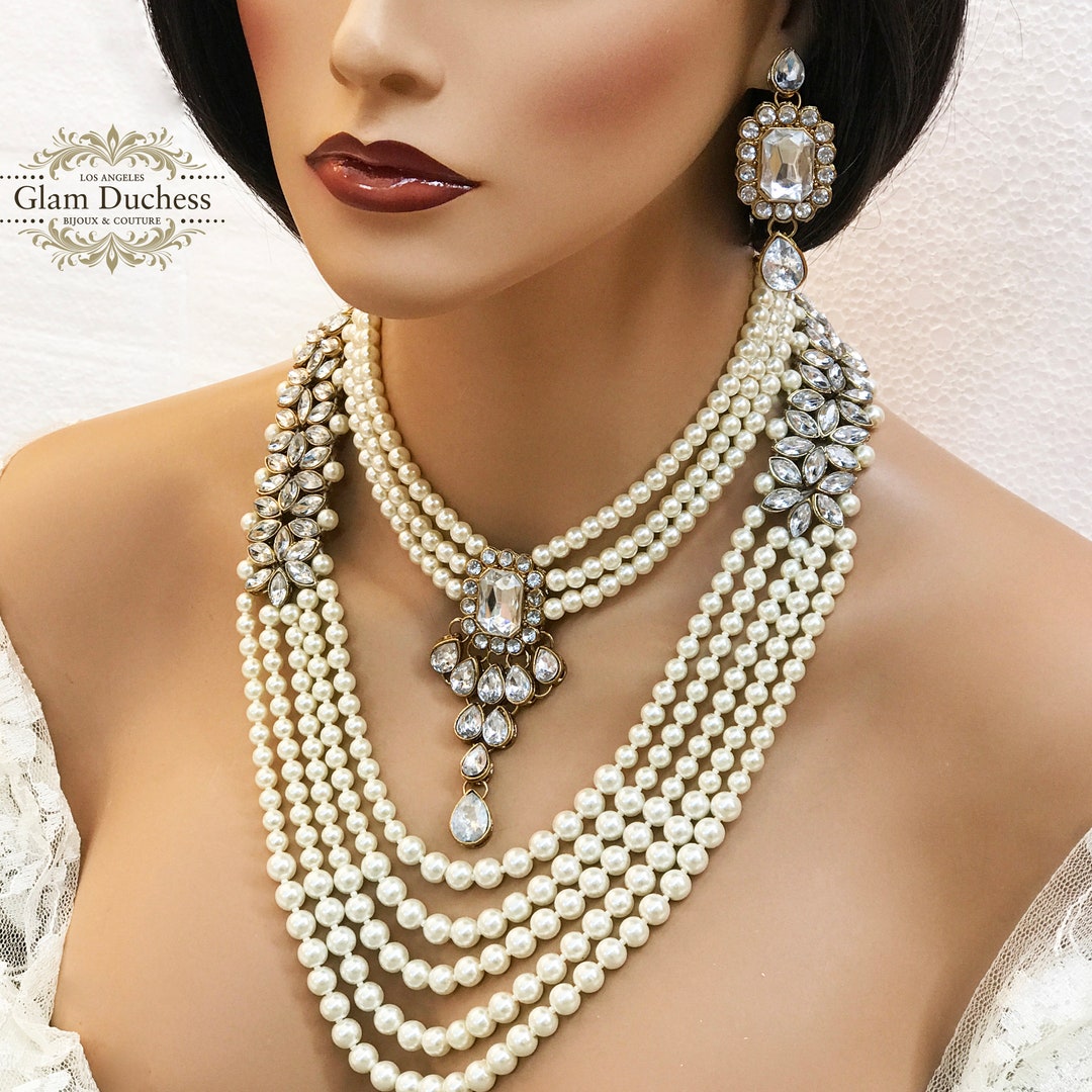 Crown Jewel Indian Bridal Jewelry Set – Green Stone Choker Necklace & Earrings – Gold Plated, Bollywood Style